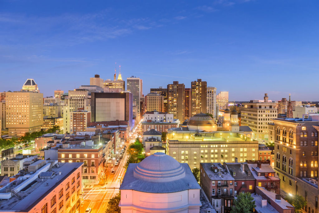 Paysage urbain de Baltimore avec des lumières de bâtiments