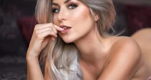 Nanoe Vaesen blegian pornstar 0