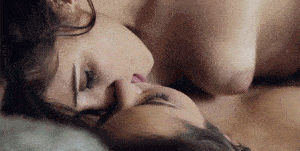 gif porno de lesbiennes en duo torride