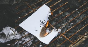 Conceptual image about heartbreaking and a toxic love relationship