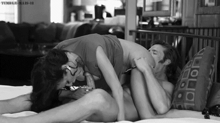 Gif caresses orales position 69