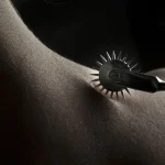 accessoires BDSM mise en scène — image à la une