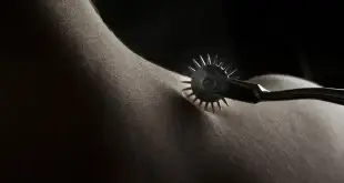 accessoires BDSM mise en scène — image à la une