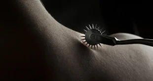 accessoires BDSM mise en scène — image à la une